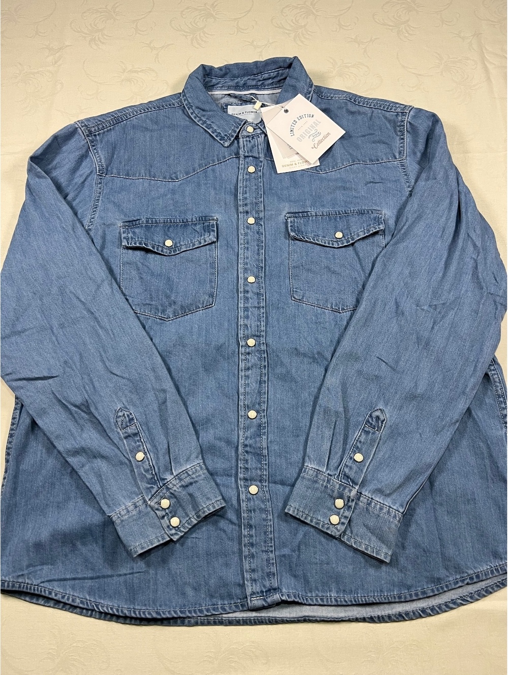 Denim & Flower Pearl Button Down Western Medium Wash Size XL
